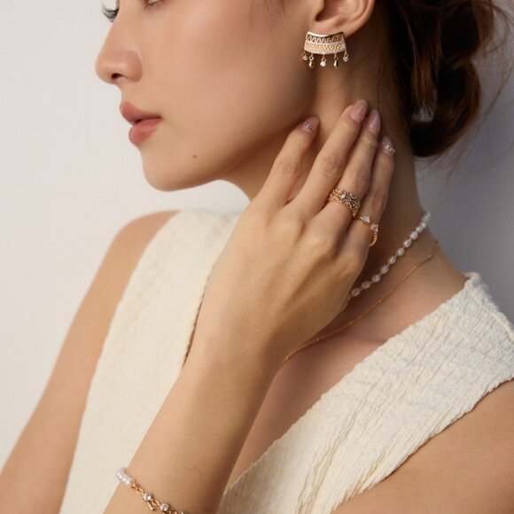 ✨ Artisan Original Pavé Crystal Chandelier Stud Earrings | S925 Gold - Picture 11 of 11